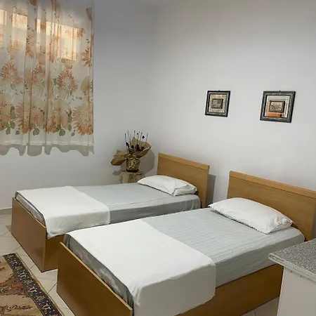 Appartement House In